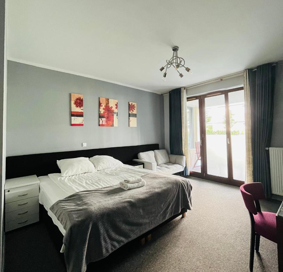 Airport Comfy Guest Home Warsaw Ngoại thất bức ảnh