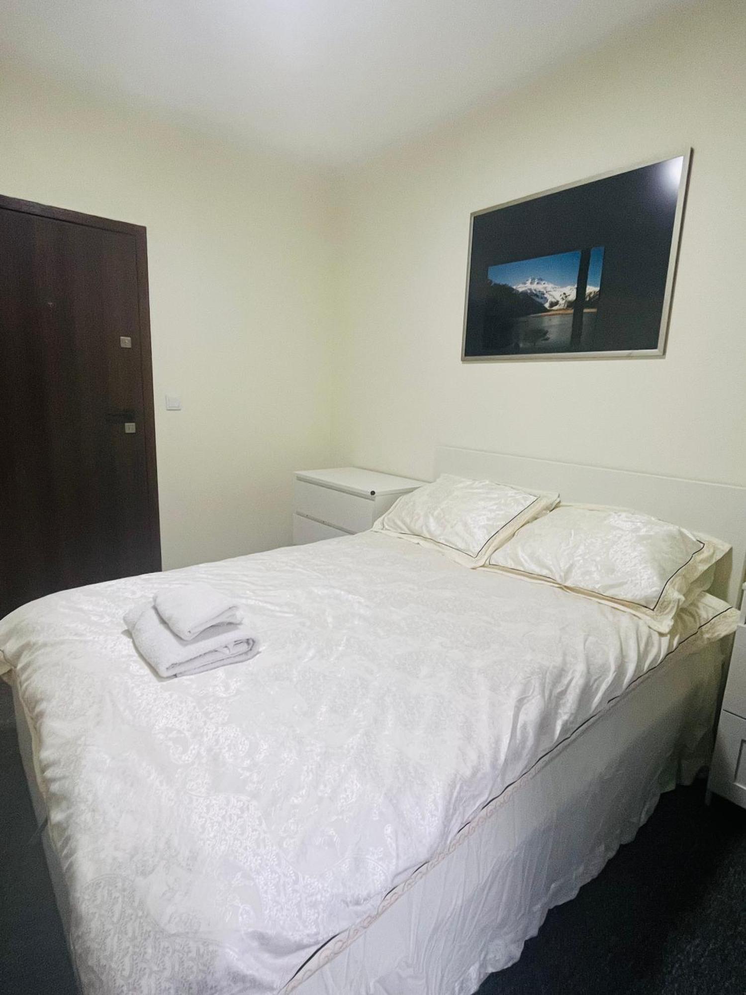 Airport Comfy Guest Home Warsaw Ngoại thất bức ảnh